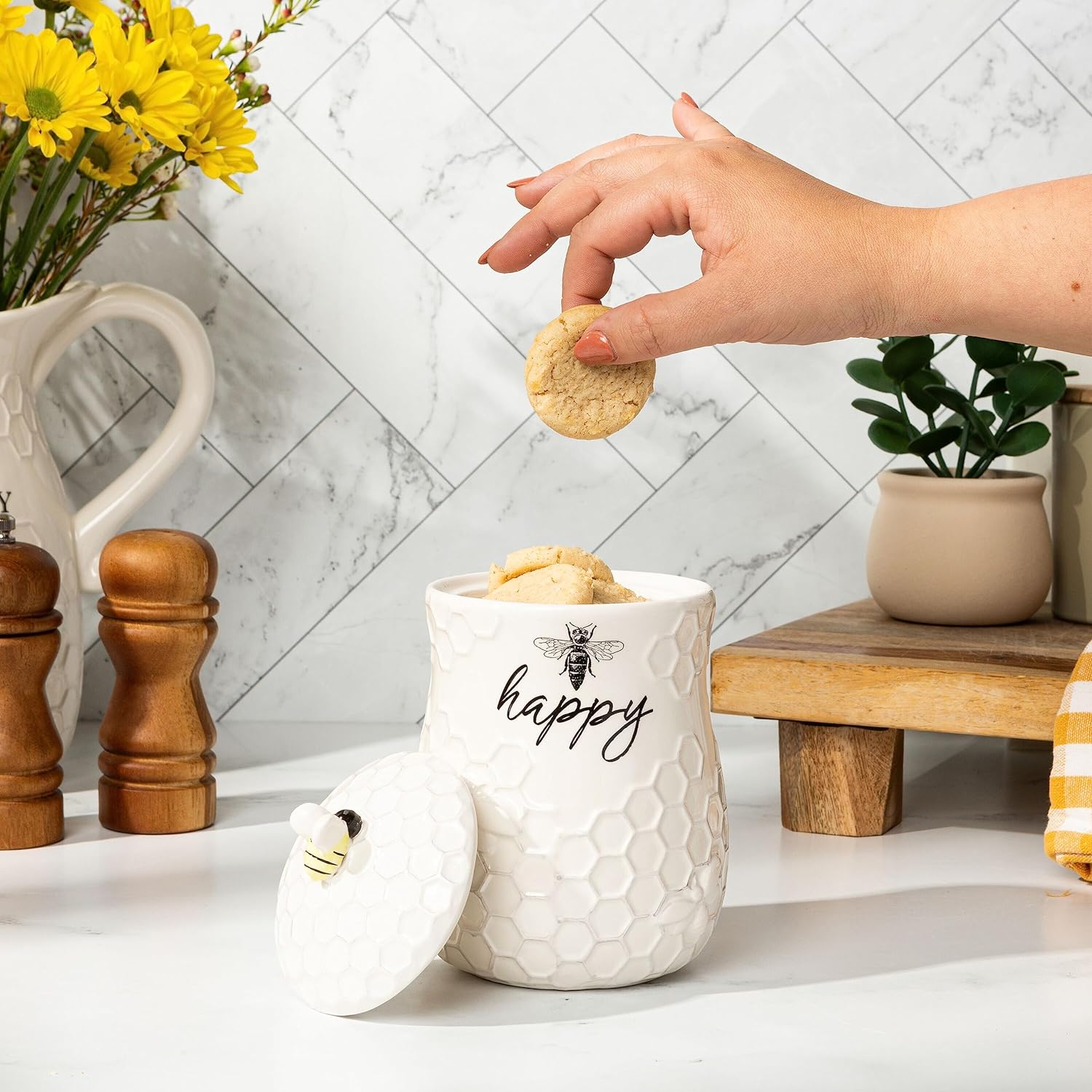 Honey Jar with wooden Hone Dipper, Farmhouse Kitchen Decor Honey Jar with wooden Hone Dipper, Farmhouse Kitchen Decor